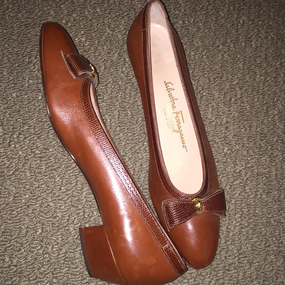 Shoes - Picture 2 of 2